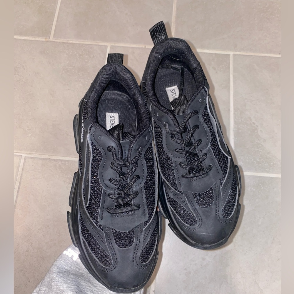 Steve Madden Possession Platform Sneaker - Black Monochrome
